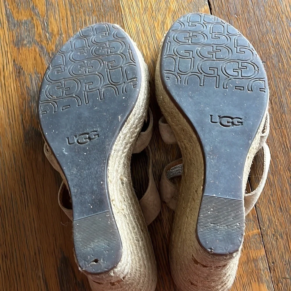 UGG Tawnie Espadrille wedge sandals size 10 tan color